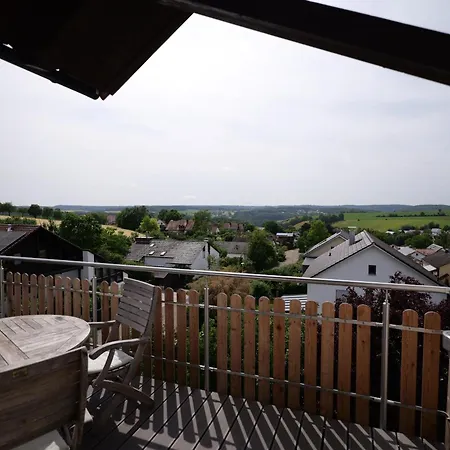 Stifterfelsen Lejlighed
